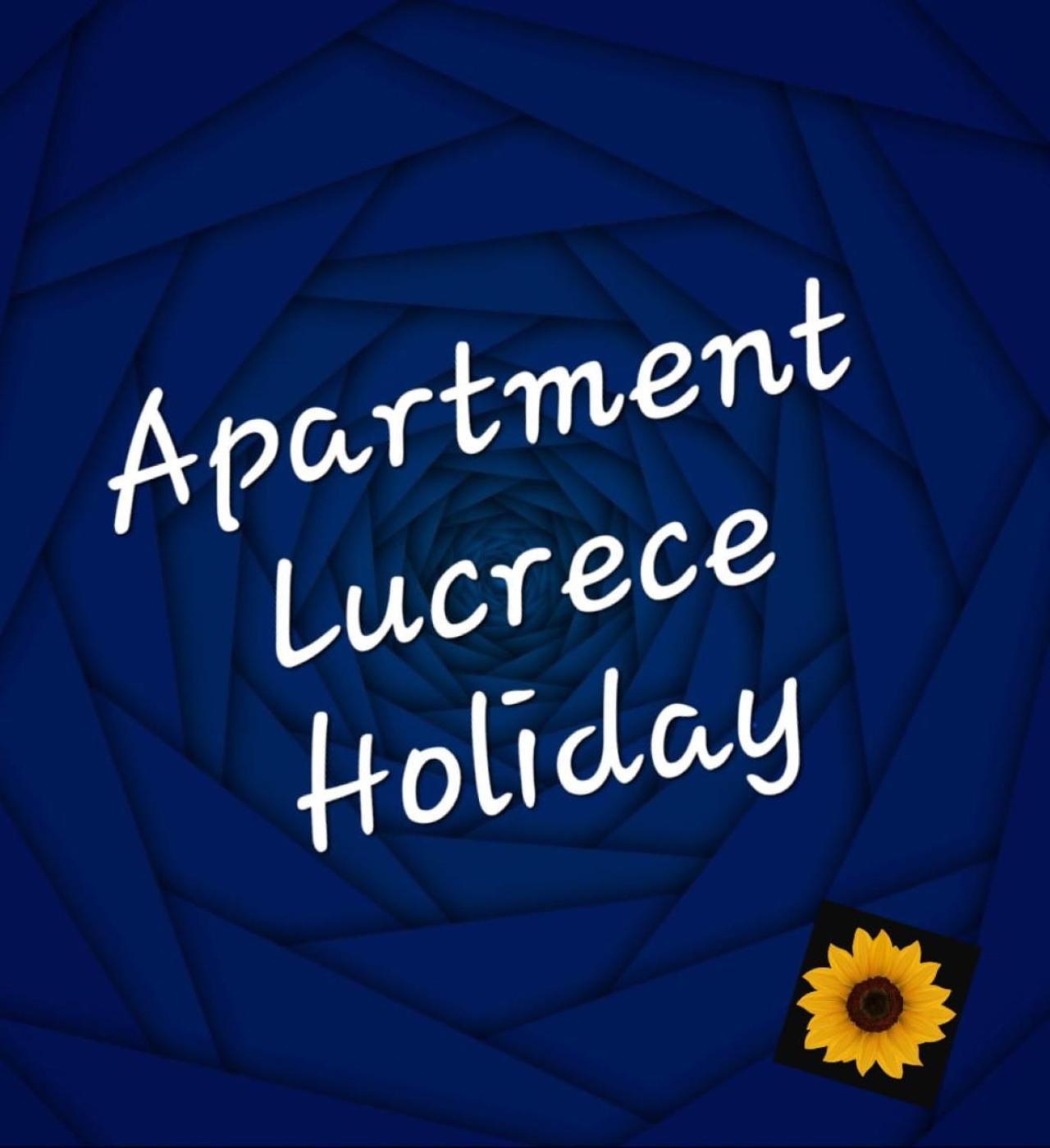 Lucrece Holiday Apartment Turin Bagian luar foto