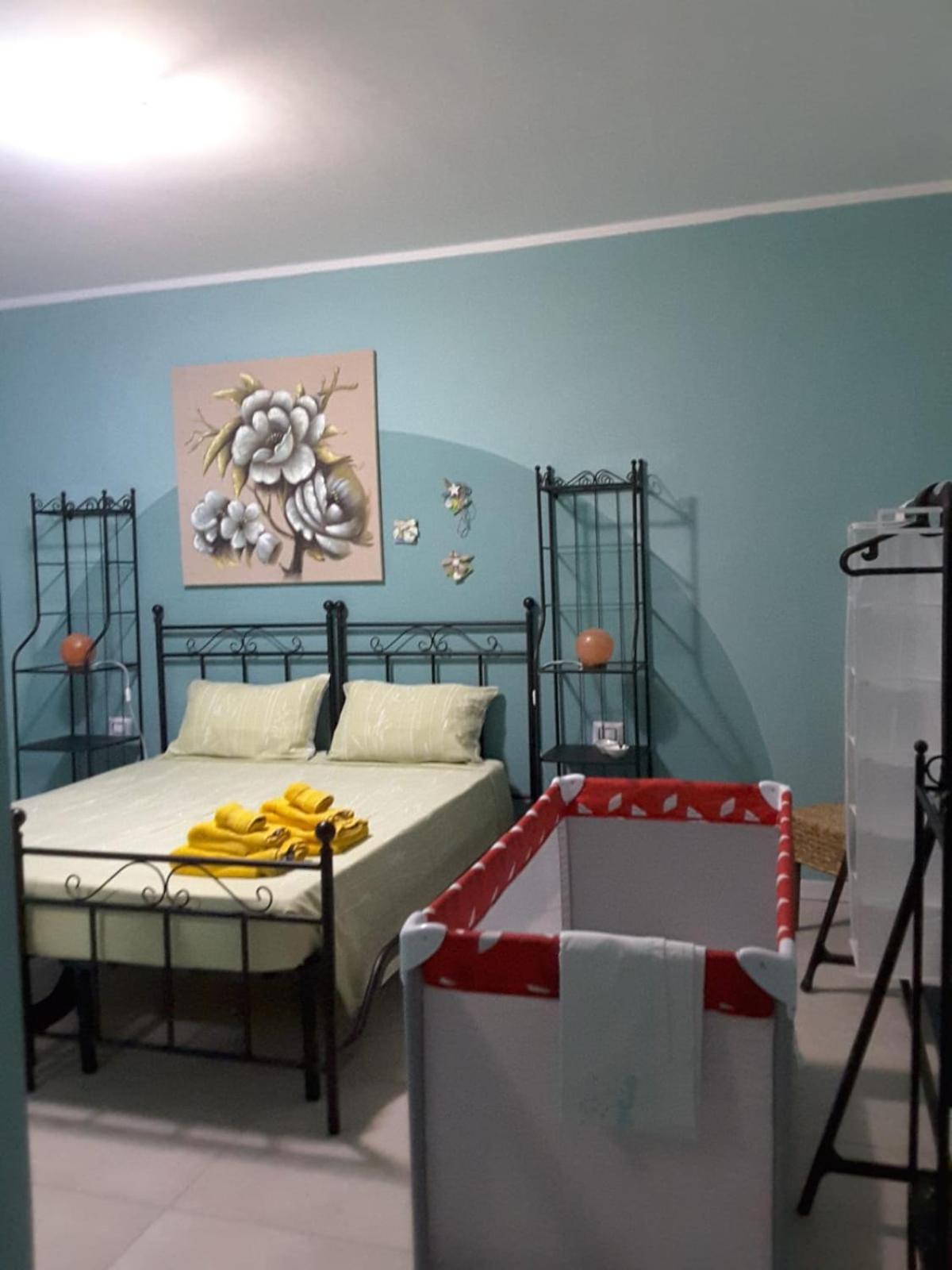 Lucrece Holiday Apartment Turin Bagian luar foto