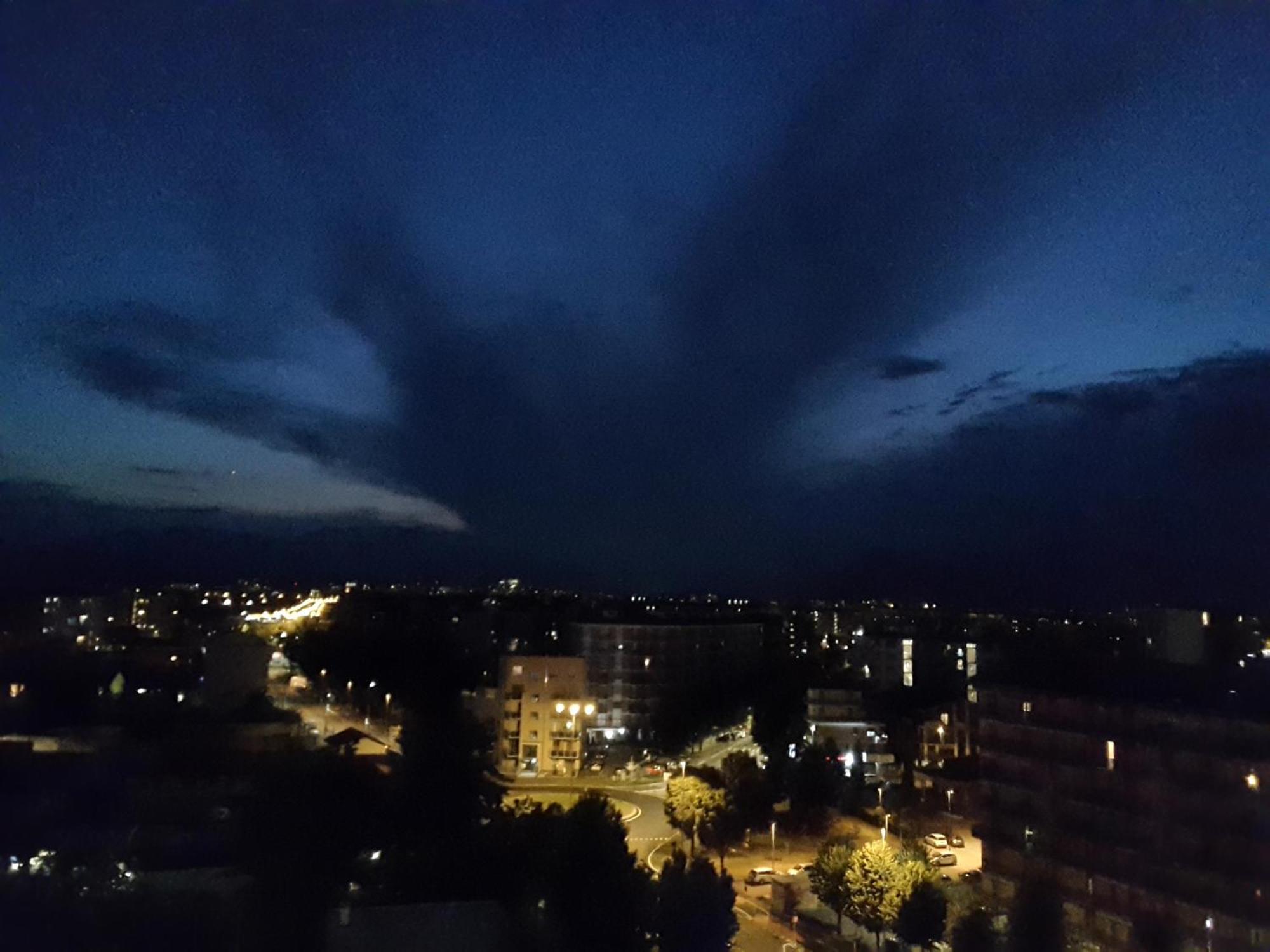 Lucrece Holiday Apartment Turin Bagian luar foto